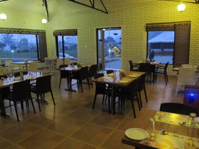 Derra Camp And Resort Jhajra Ngoại thất bức ảnh